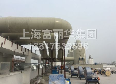洗涤塔安装现场